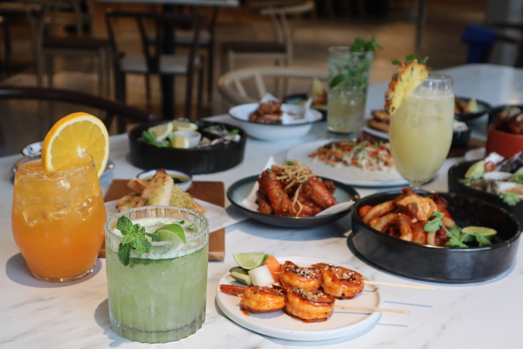 Tapas พร้อมเครื่องดื่ม soft drinks ไม่อั้น